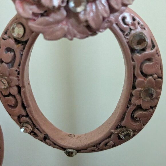 Vintage 50s Pink Molded Flower Earrings - Rhinestone Dangle Clip-Ons - Picture 4 of 4
